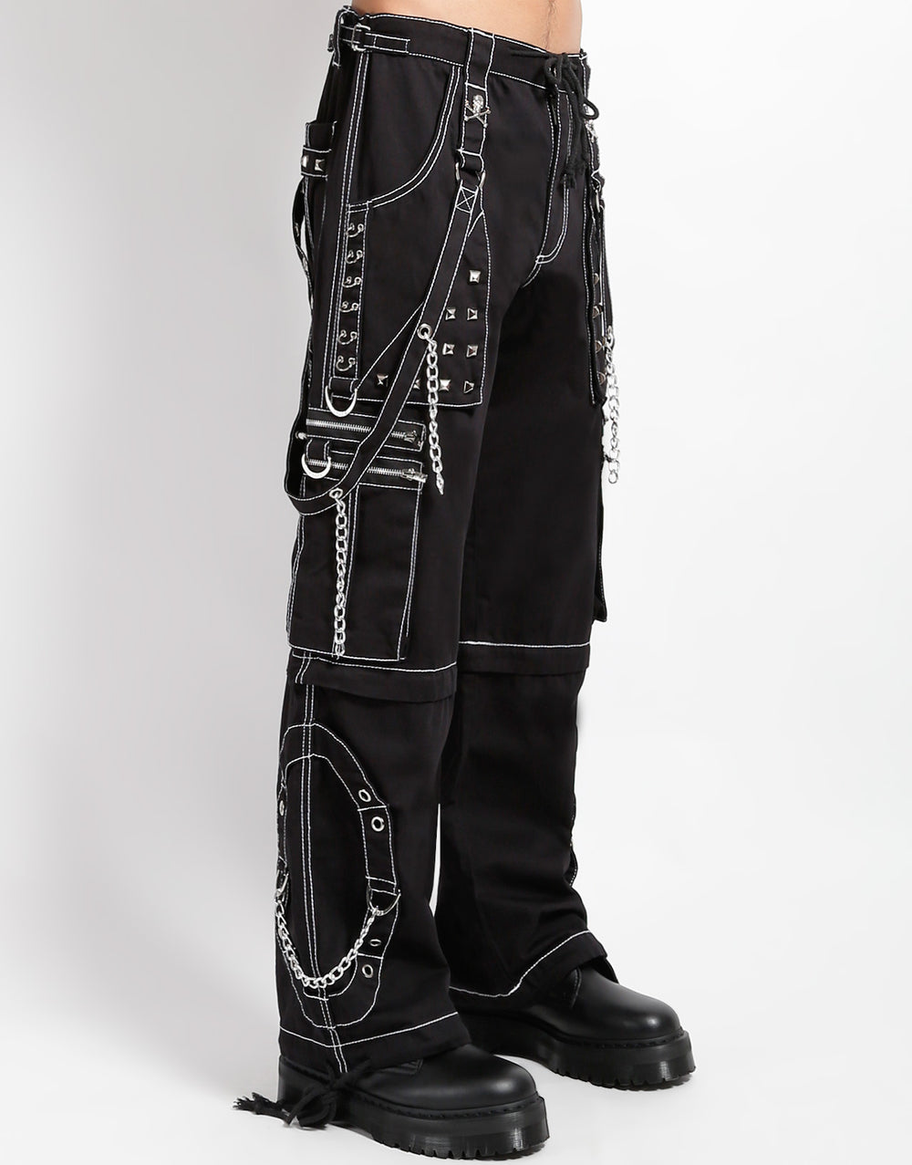 Zip-Off Hose Schwarz – Weiße Nähte, Ketten, Nieten, Slim Fit, Unisex Style
