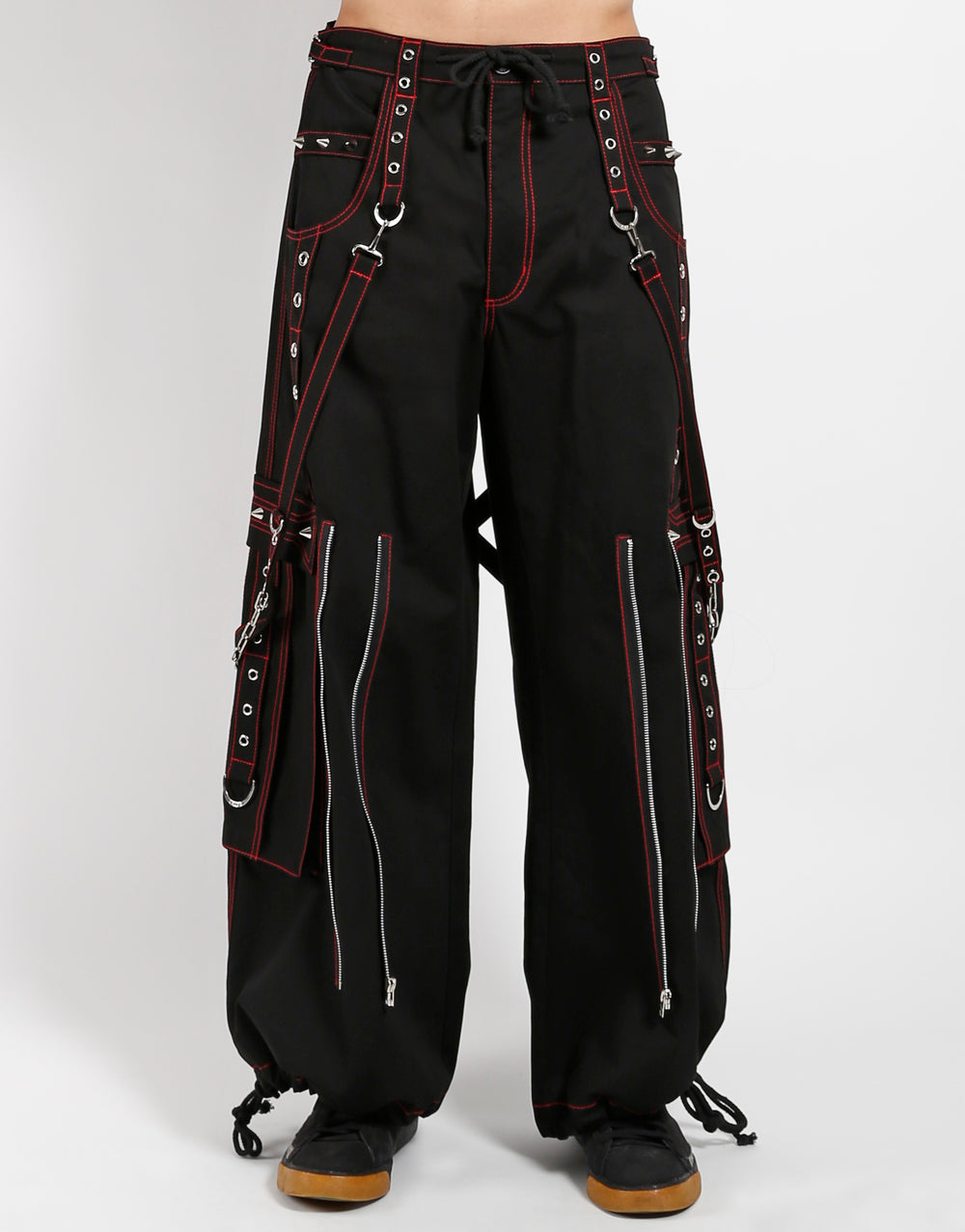 BACK UP SKULL Hose – Gothic Hose Schwarz mit Totenköpfen & roten Nähten